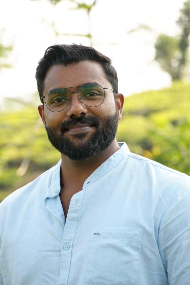 Sivakesav S